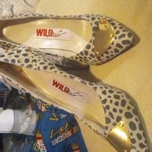 Wild Pair heels beige suede black spots